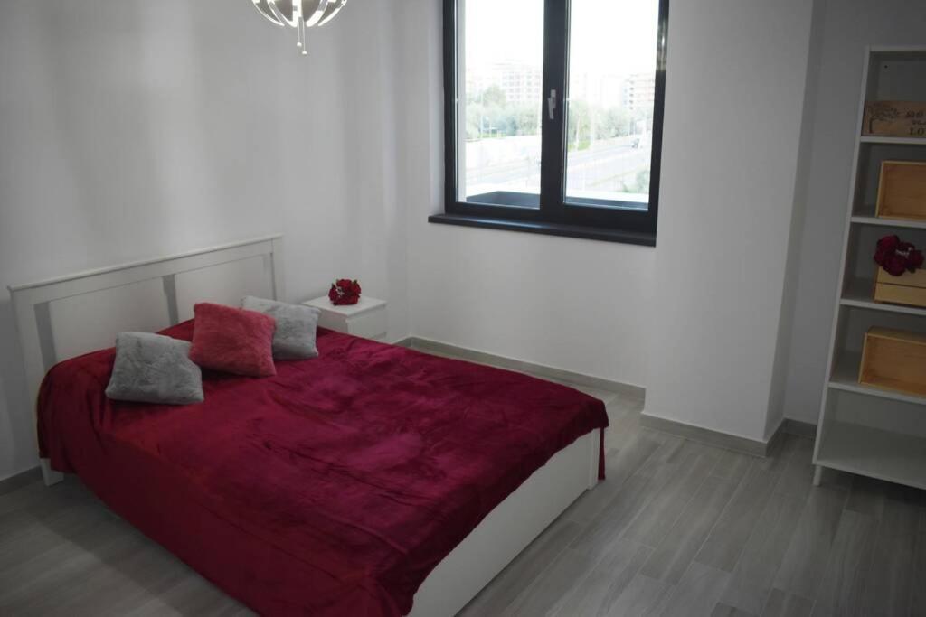 Apartment By The Lake With A View Mamaia Dış mekan fotoğraf