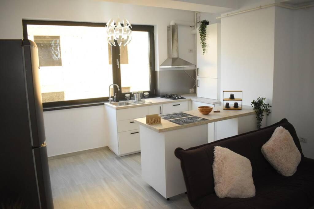 Apartment By The Lake With A View Mamaia Dış mekan fotoğraf