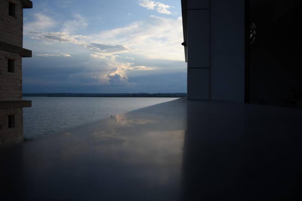 Apartment By The Lake With A View Mamaia Dış mekan fotoğraf